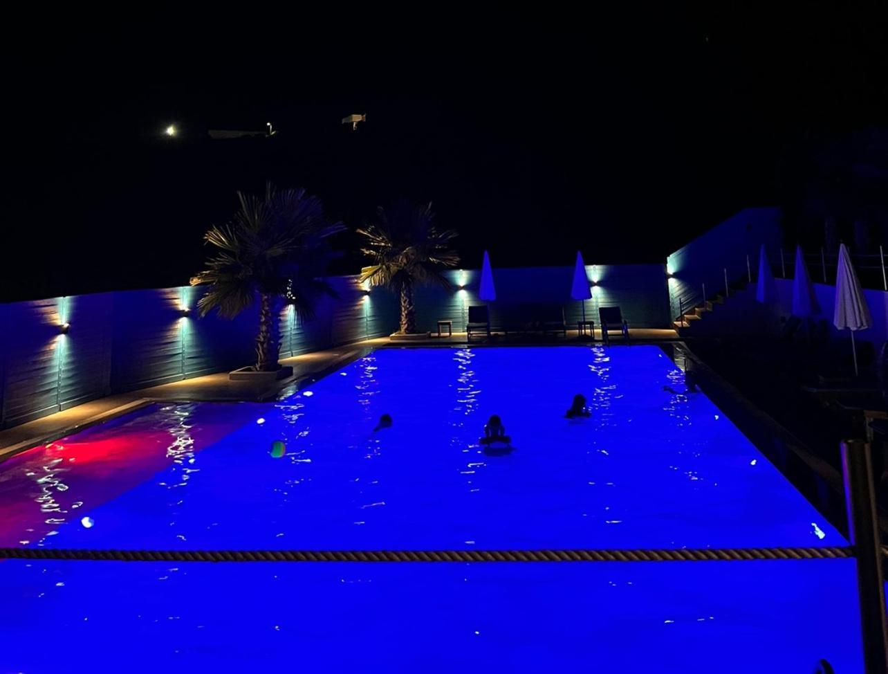 Saint Michelle Residence Shetaj Luaran gambar